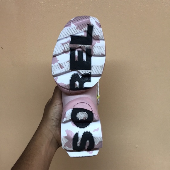 Sorel Kinetic Impact “White Eraser Pink” - Picture 14 of 16
